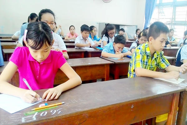 Chỉ tiêu có hạn, cuộc đua vào lớp 6 của TP HCM đầy căng thẳng. (Ảnh minh họa)