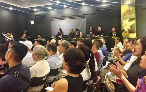 Các phiên đấu giá trong nước có làm “ấm” thị trường tranh Việt? Ảnh minh họa.