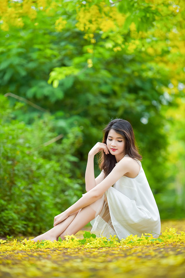 Đặng Thị Huyền Trang (sinh năm 1996) là sinh viên khoa Ngoại Ngữ, ĐH Thái Nguyên.