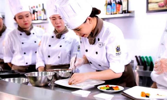 Không còn chỗ đứng cho những 'ông quan bàn giấy'?