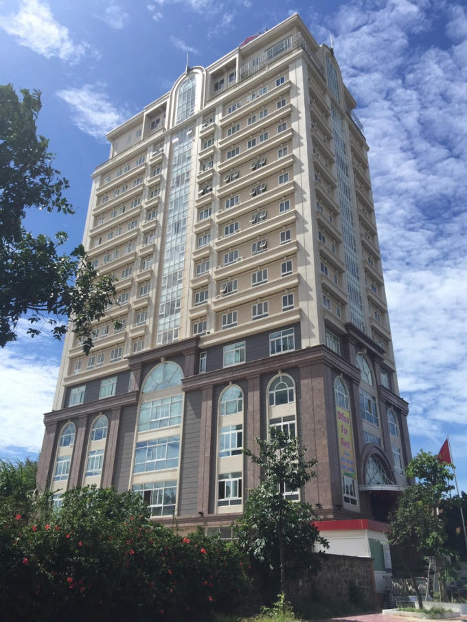 Ruby Tower 54 căn hộ chung cư có diện tích từ 53 – 82m² và 3 căn hộ Penthouses với diện tích từ 188 – 244 m².