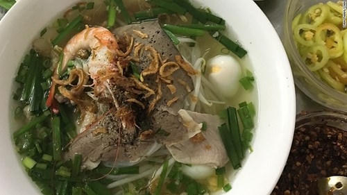 CNN liệt k&ecirc; 8 m&oacute;n ăn vặt