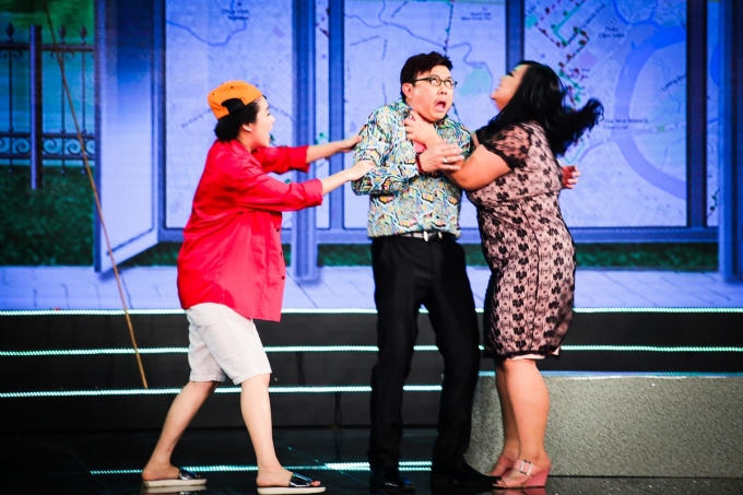 Danh h&agrave;i Ch&iacute; T&agrave;i hốt hoảng khi vợ bất ngờ đ&ograve;i ly h&ocirc;n