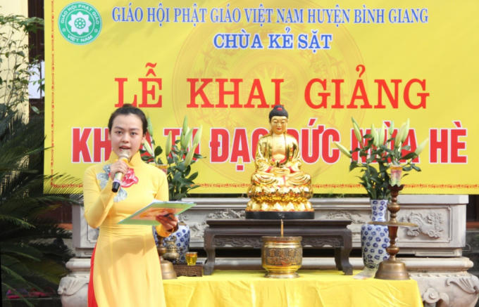 Khải giảng khóa tu đạo đức mùa hè cho thanh thiếu niên phật tử.
