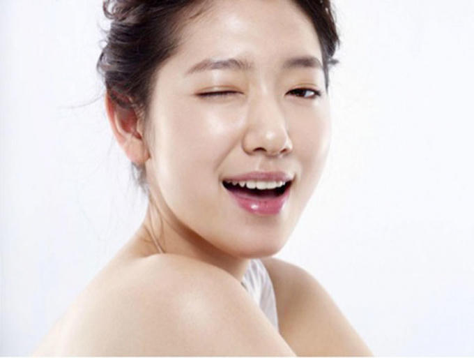 11 thủ thuật “hô biến” làm da mặt toả sáng