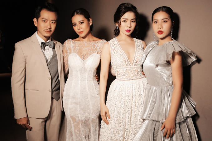 Nam Thư trong buổi ra mắt Ai là người thứ ba.