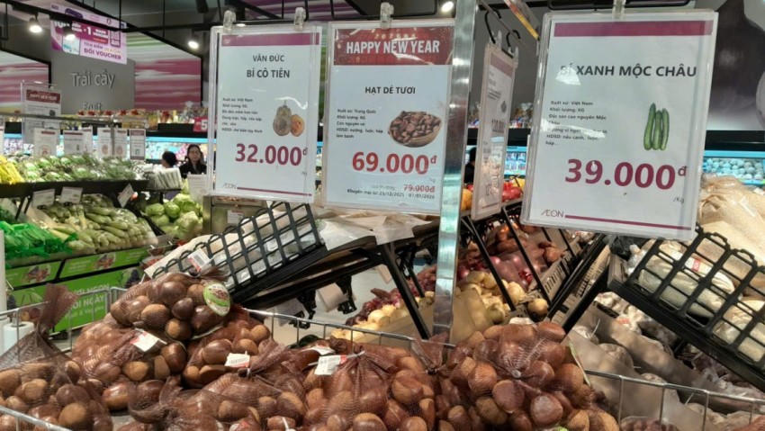 Các mặt hàng, rau, củ, quả cũng áp dụng chương trình giảm giá.