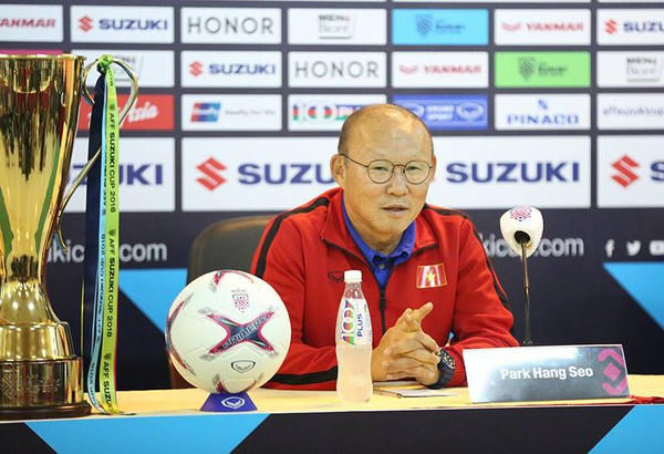 HLV Park Hang Seo tặng toàn bộ số tiền thưởng 100.000 USD để phát triển bóng đá Việt Nam