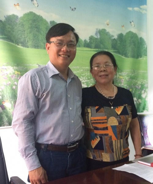Bà Trần Thị Ánh Tuyết (ảnh phải), Đại đội trưởng C731 là người trực tiếp đi nhận quân ở Hà Tây (cũ) năm 1968- Ảnh: Xuân Hoàng.