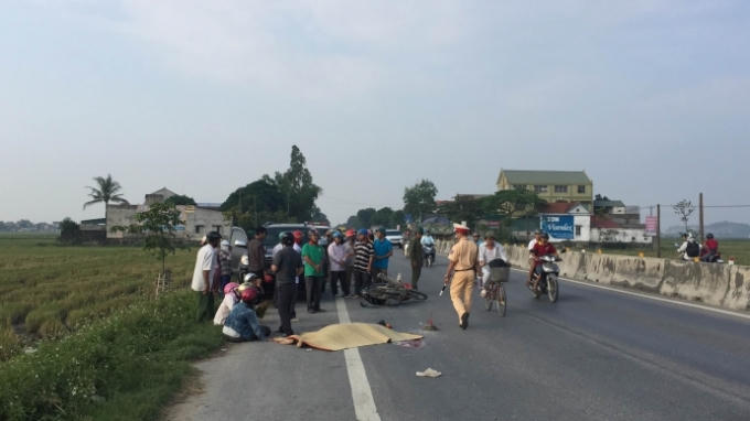 Lực lượng chức năng điều tra nguyên nhân vụ tai nạn