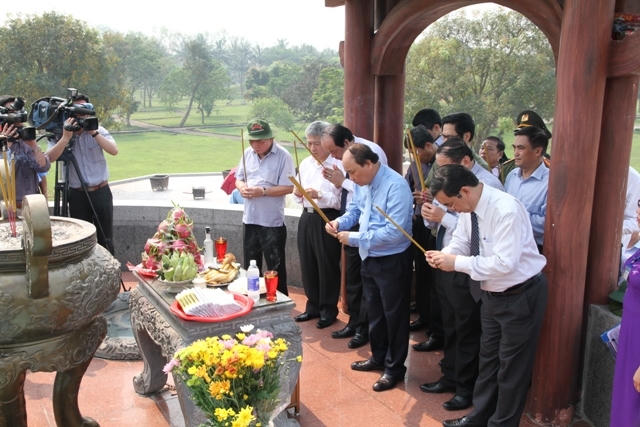 ...và Thành Cổ Quảng Trị.