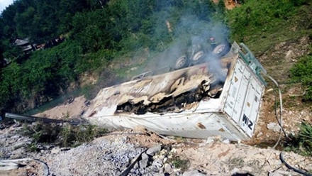 Hiện trường của vụ tai nạn (Ảnh: LĐ)