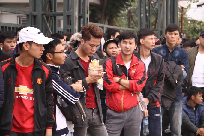 Thậm chí chuẩn bị sẵn bánh và nước để bổ sung năng lượng ngay tại chỗ