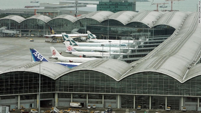 Đứng thứ 5 trong danh sách là Sân bay quốc tế Hongkong. Sân bay này đã trở thành một sân bay nổi tiếng đông đúc nhất châu Á. (Ảnh: CNN)