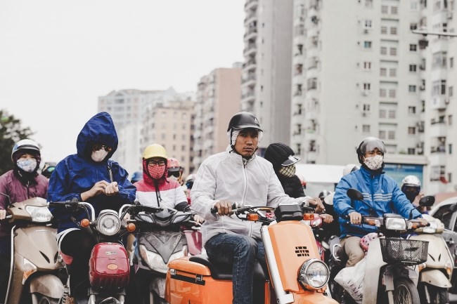 Vào buổi sáng, nếu ai đi làm phải vượt qua cung đường này vào giờ cao điểm thì đó là một trải nghiệm không mấy dễ chịu.