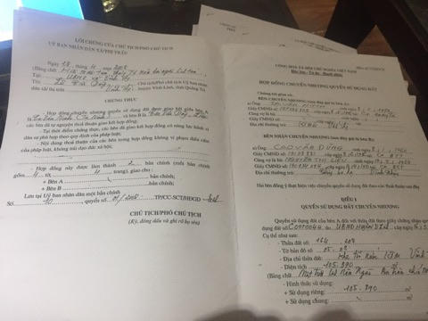 Hợp đồng chuyển nhượng đất.