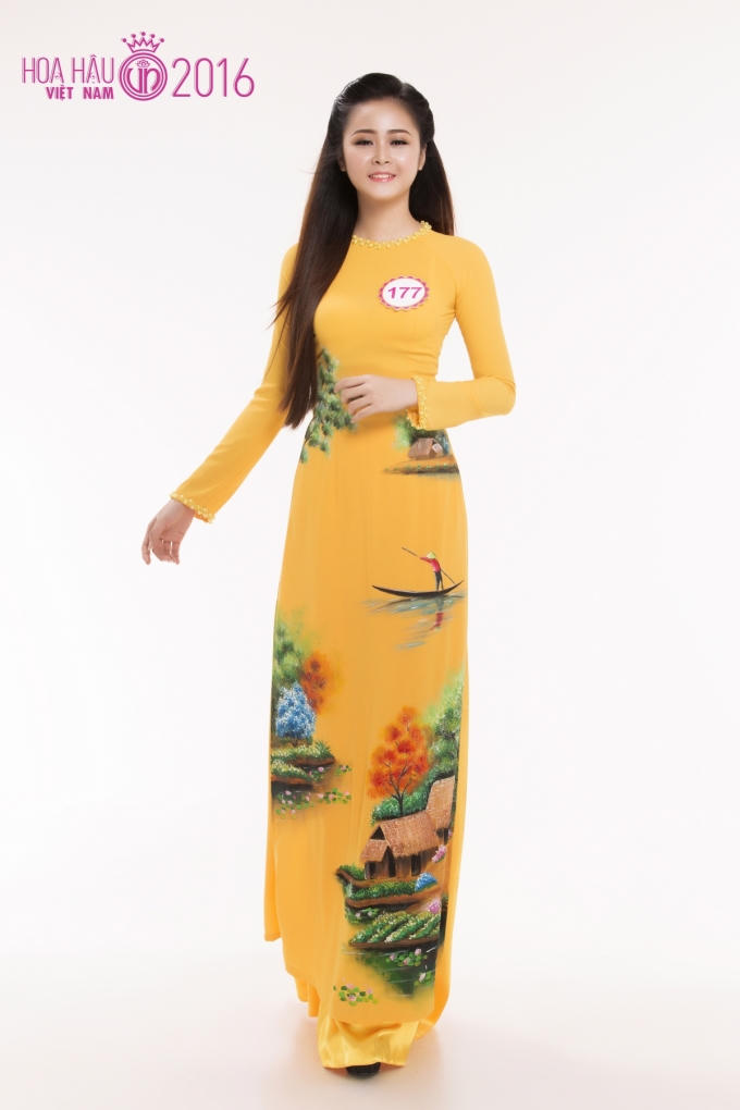 Đặng Thị Nguyệt Tiên sinh năm 1996 đến từ Cà Mau.