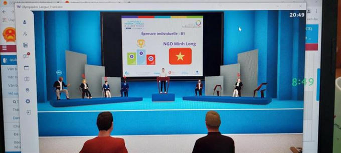Hình ảnh tại lễ trao giải online với phần trao giải Nhất cho em Ngô Minh Long, đoàn Việt Nam.