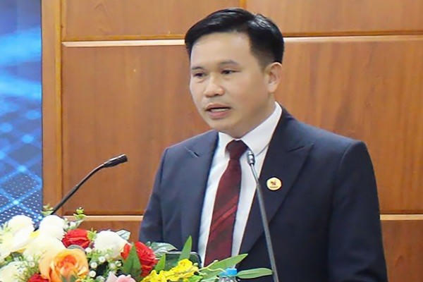 Ông Nguyễn Đức Cường, Chủ tịch Hội Doanh nhân trẻ tỉnh Ninh Bình phát biểu tại hội nghị.