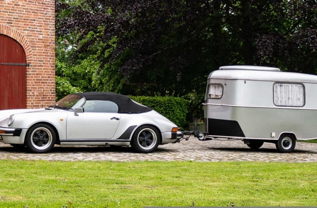 Ngắm Porsche 911 cổ điển độ thành xe cắm trại siêu độc