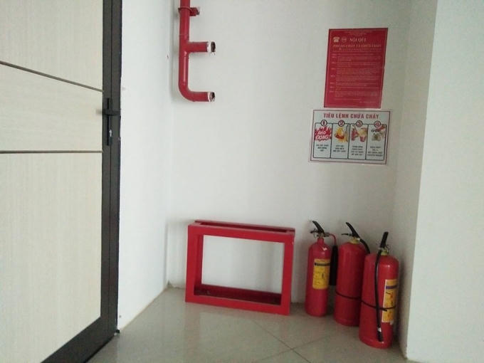 Đây là những hình ảnh dễ bắt gặp tại tòa nhà.