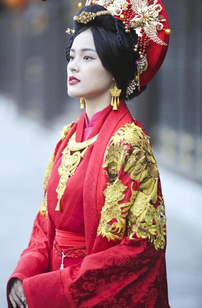 Hạ Vi trong vai Tấm của phim điện ảnh Tấm Cám: Chuyện chưa kể.