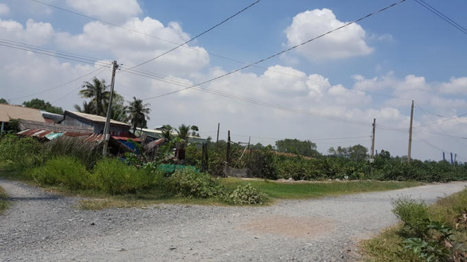 Những căn nhà lụp xụp vì vướng quy hoạch.