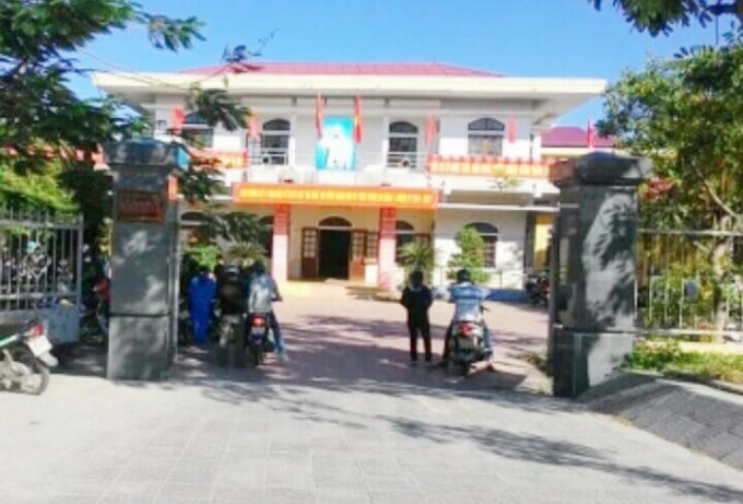 Trụ sở UBND thị trấn Thuận An, huyện Phú Vang tỉnh Thừa Thiên - Huế nơi ông Bôn và bà H làm việc.