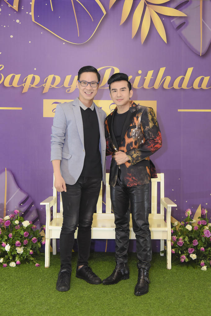 7 - Dan Truong va MC Anh Quan