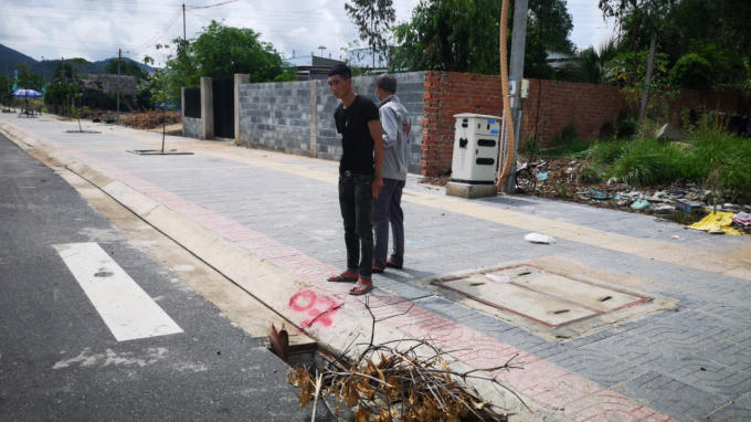 Công an Thị xã Phú Mỹ tiến hành thực nghiệm hiện trường nơi xảy ra vụ trộm