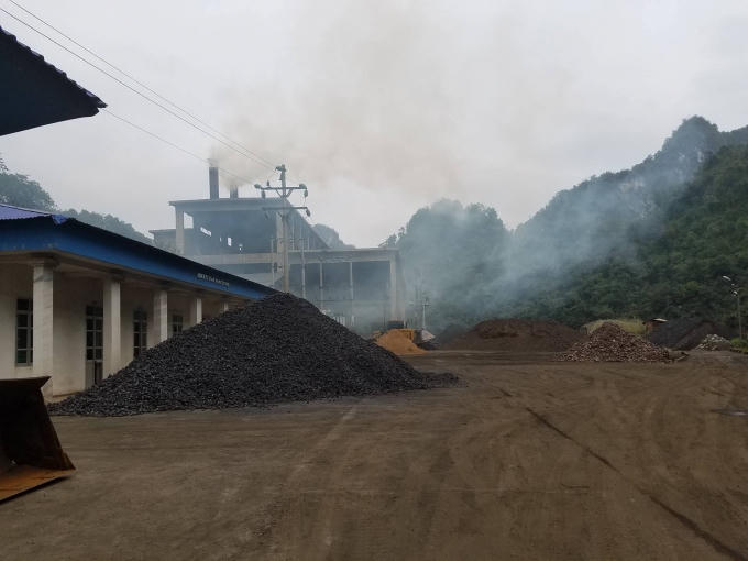 Cao Bằng: C&ocirc;ng ty Nikko xả kh&oacute;i m&ugrave; mịt, người d&acirc;n &ldquo;tức tưởi&rdquo; k&ecirc;u cứu