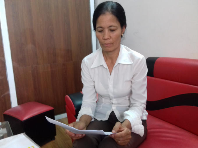 Bà Đặng Thị Vinh, mẹ bị cáo Phạm Ngọc Dũng.