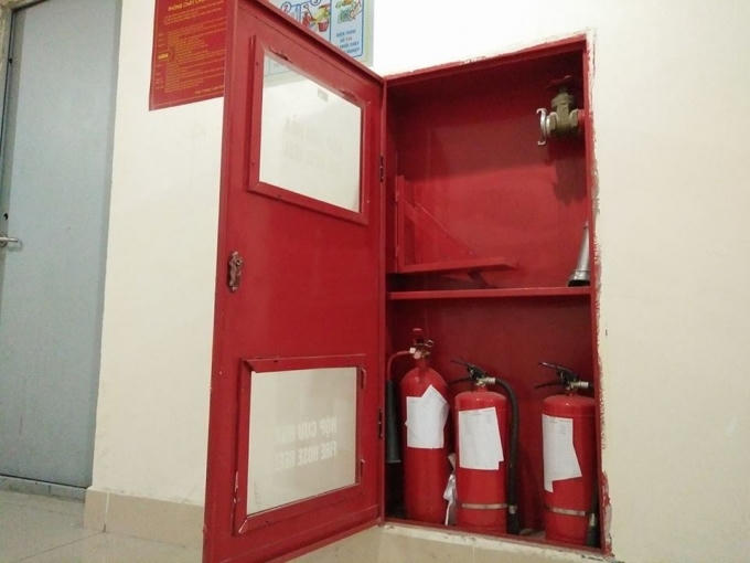 Nhiều hộp cứu hỏa tại tòa nhà chưa hoàn thiện