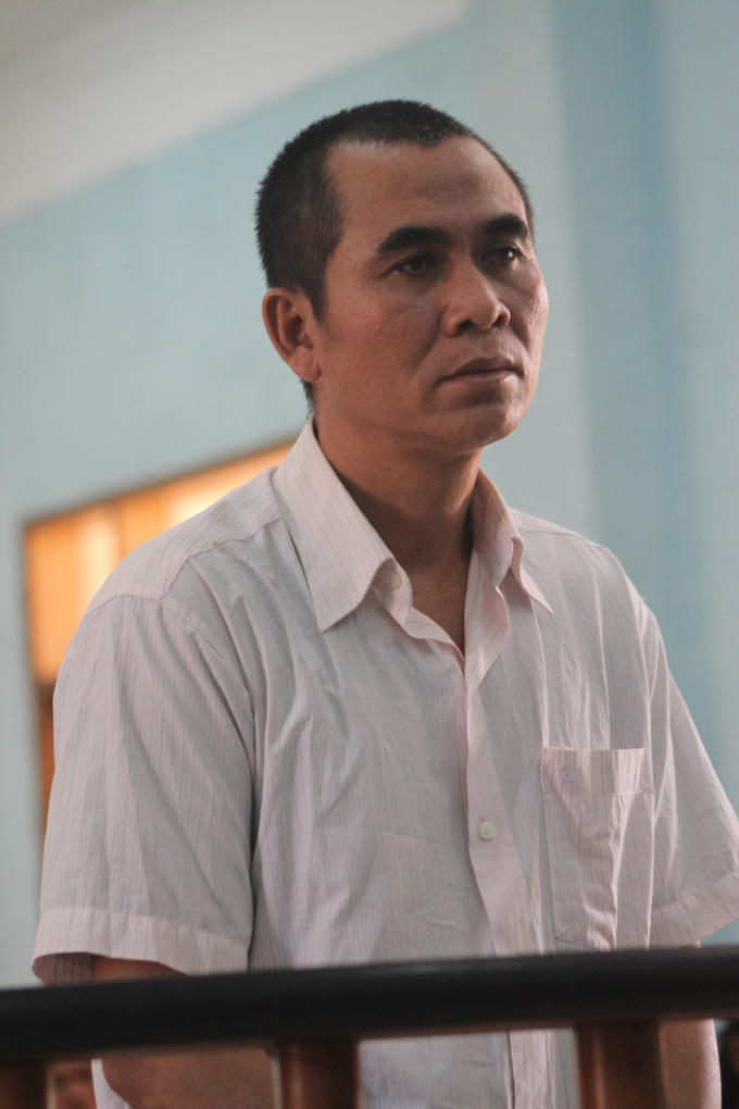 Từ bây giờ Ksor Chuôn phải đối diện với nhà giam và tòa án lương tâm của chính mình.