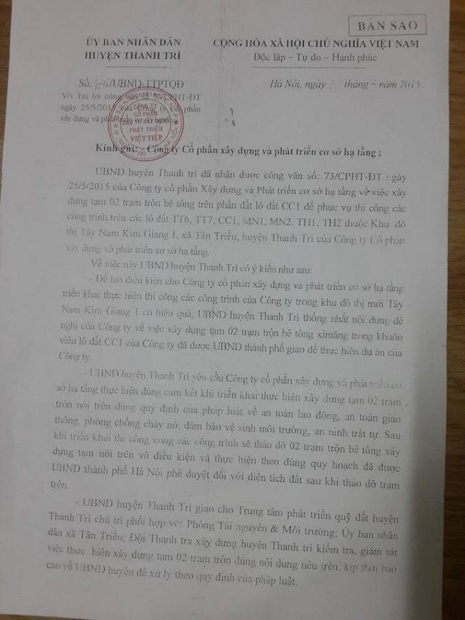 Trạm trộn bê tông Việt Tiệp vẫn chưa được cấp giấy phép, mà chỉ hoạt động dựa trên Văn bản số 1146/UBND-TTPTQĐ của UBND huyện Thanh Trì. Ông Nguyễn Văn Chín - TGĐ Công ty Cổ phần đầu tư xây dựng phát triển Việt Tiệp cho rằng, Văn bản này chính là Giấy phép hoạt động của Trạm trộn bê tông Việt Tiệp?