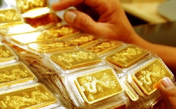 Giá vàng chiều ngày 14/5 tiếp tục giảm.