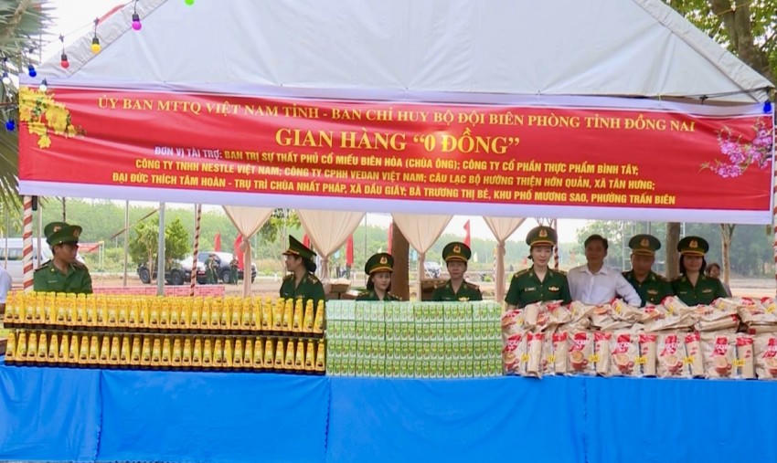 Tổ chức nhiều gian hàng “0” đồng với 200 phần quà trị giá 60 triệu đồng,