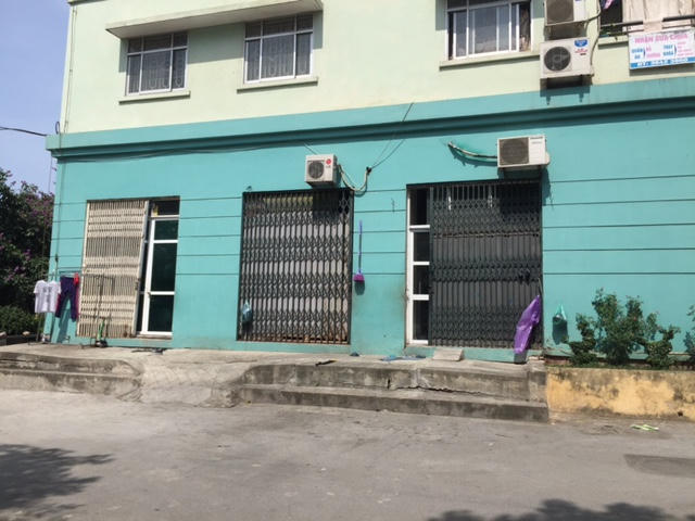 Các hộ dân đã mua các kiot này với giá từ 300-700 triệu đồng/kiot.