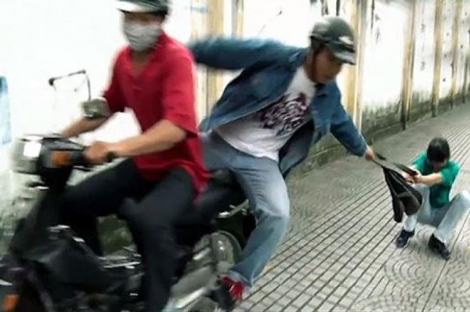 8092FE1F-30D1-472F-AAAE-7701D10A6ADB.