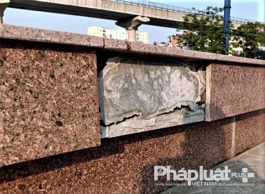 Nhiều hạng mục công trình xuống cấp sau một thời gian sử dụng.