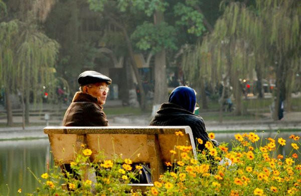 Hà Nội sương mù sáng sớm, ngày nắng đẹp. (Ảnh minh họa).