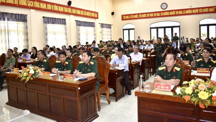 Đại biểu tham dự hội nghị