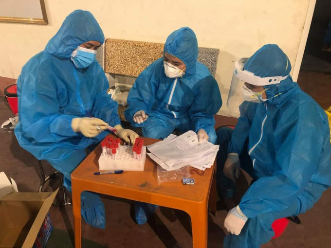 z2950519274447_54989c89404b1cb9d498b8cf8f2588da