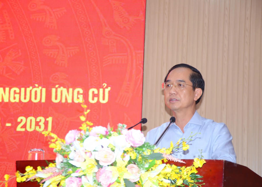 Ông Hồ Thanh Thủy – Phó Bí thư Tỉnh ủy, Chủ tịch Ủy ban MTTQ Việt Nam tỉnh Cà Mau, phát biểu kết luận Hội nghị.