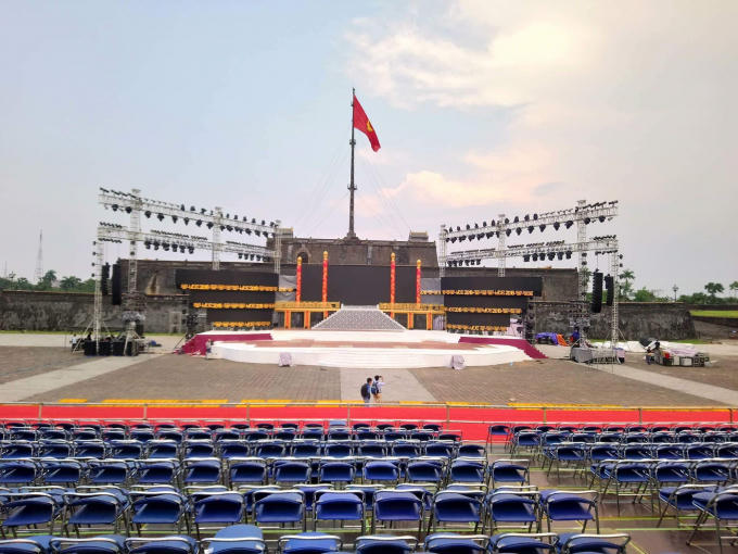 Sân Khấu Khai mạc Festival 2018.