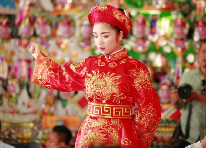 Trong số họ, có người như ý và không như ý, vấn đề đó không còn yếu tố của bản thân mà còn nhờ sự may mắn (chính là nhân duyên) dưới con mắt tâm linh.