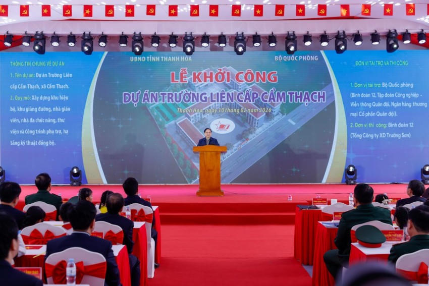 Thủ tướng Phạm Minh Chính phát biểu tại Lễ khởi công. Ảnh: Nhật Bắc