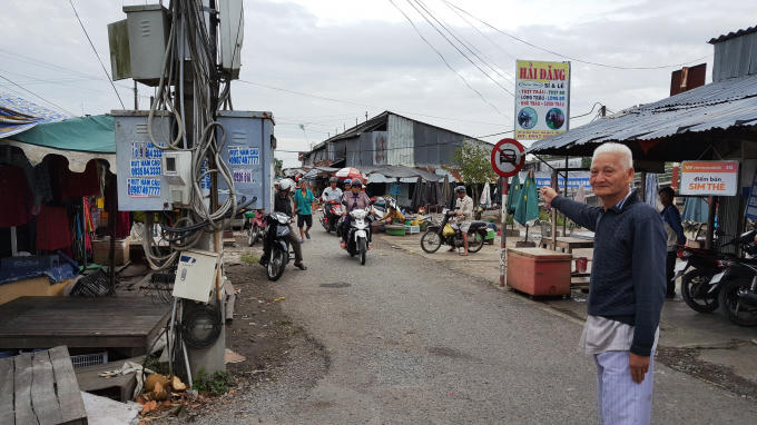 Ông Phải trên phần đất đã khiếu nại suốt 43 năm