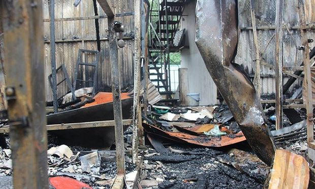 Hiện trường vụ cháy khu dãy trọ của ông Hiệp.