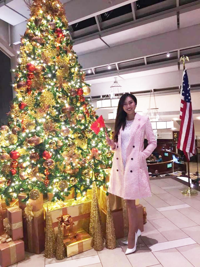 Quà tặng đấu giá từ thiện ý nghĩa của Diệu Ngọc tại Miss World 2016